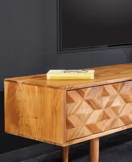Estila Designový retro televizní stolek Camille z akaciového masivu se dvěma šuplíky a dvěma dvířky s designem mozaiky 145cm