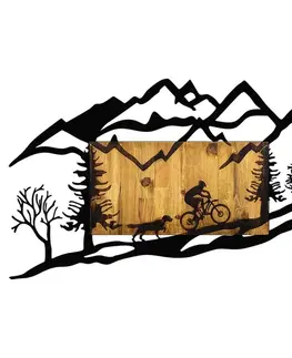 Dekorativní dřevěný doplněk na zeď Bicycle Riding in Nature 1