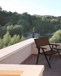 Zahradní bistro stolek