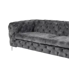 Estila Luxusní chesterfield třímístná sedačka Modern Barock v tmavě šedé barvě se sametovým potahem 240cm
