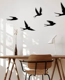 Dekorativní kovový doplněk na zeď Crow
