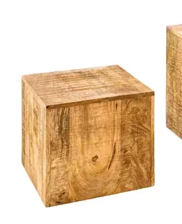 Estila Set masivních čtvercových příručních stolků Cascara z mangového dřeva v hnědé barvě 45/40cm