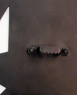 Dekorativní kovový doplněk na zeď Metal Wolf Wall Art - APT721