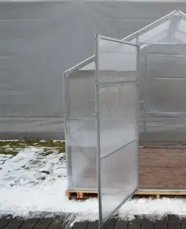 Skleník DOMIK 2,6x2 m polykarbonát Lanitplast