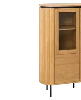 Estila Moderní barová skříňka Maderia se čtyřmi dvířky s vrchní skleněnou výplní a lamelami v dubovém hnědém provedení 140 cm