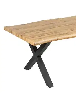 Estila Designový obdélníkový industriální jídelní stůl Wild s hnědou deskou v barvě dubu a černými kovovými nožičkami 160cm
