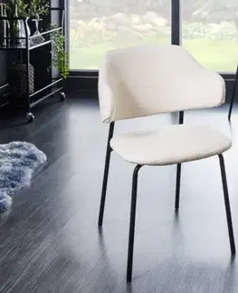 Estila Moderní buklé jídelní židle Mildred s bílým potahem a černýma kovovými nohama 83cm