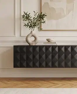 Estila Designový masivní nástěnný TV stolek Vinan se třemi dvířky a geometrickým plastickým reliéfem v černé barvě 160 cm