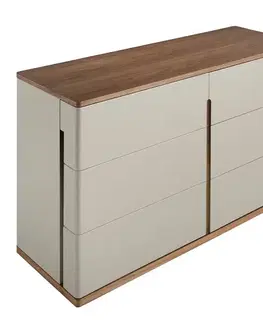 Estila Luxusní moderní komoda Vita Naturale se šesti šuplíky v šedé barvě s ořechovou hnědou vrchní deskou a podstavou 135 cm