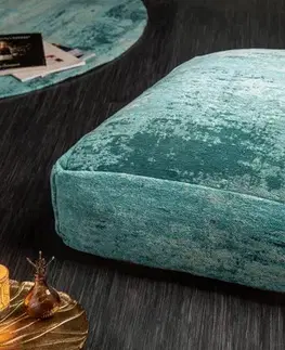 Estila Designový čtvercový podlahový polštář Prakka s tyrkysovým vintage vzorovaným polstrováním 70cm