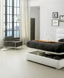 Estila Moderní kožená postel Lidia s čalouněním bílé barvy s vysokým čelem s úložným prostorem 90-180cm