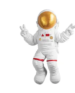 Dekorativní doplněk na zeď Peace Sign Astronaut - 1