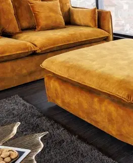 Estila Stylový moderní taburet Heaven se žlutým potahem ze sametu čtvercového tvaru 100cm