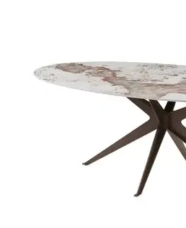 Estila Art deco oválný jídelní stůl Daron s bílou keramickou deskou s hnědým mramorovým dekorem a bronzovou podstavou 220 cm