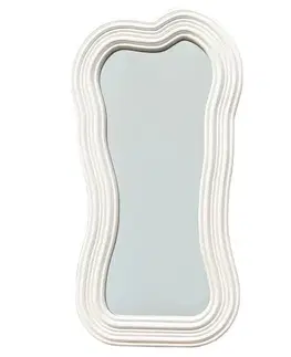 Estila Designová nástěnné asymetrické zrcadlo Swan s bílým organicky zvlněným rámem s reliéfním zdobením 100 cm