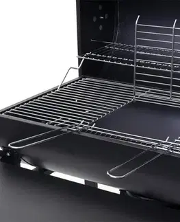 Zahradní gril s kolečky