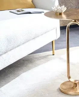 Estila Art deco kulatý zlatý kovový příruční stolek Zendy s glamour nádechem 60 cm
