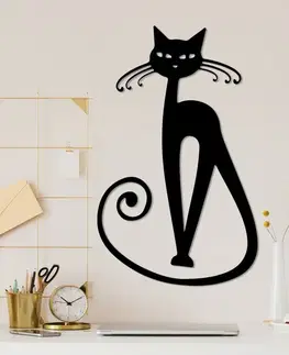Dekorativní kovový doplněk na zeď Cat 6
