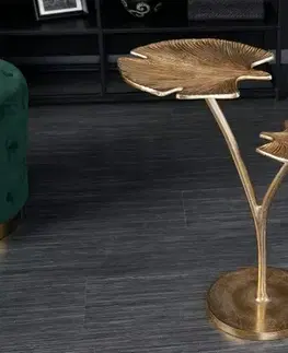 Estila Designový příruční stolek Ginko v art deco stylu se dvěma deskami ve tvaru listu ve zlaté barvě 56cm