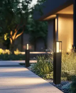 Zahradní LED lampa CROCUS – černý sloup 2x6W IP65 – moderní osvětlení zahradních cest
