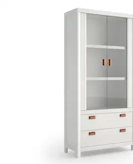 Estila Luxusní moderní prosklená vitrína Lyon z masivního dřeva se dvěma šuplíky dvoudveřová 98cm