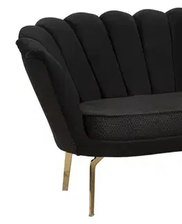 Estila Art deco dvoumístná čalouněná sametová sedačka Perla s prošívaným černým potahem se zlatými kovovými nožičkami 136 cm