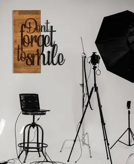 Dekorativní dřevěný doplněk na zeď Dont Forget To Smıle