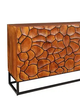 Estila Designový masivní čtyřdveřový příborník Timanfaya s mozaikovým zdobením z mangového dřeva v medové hnědé barvě 177 cm