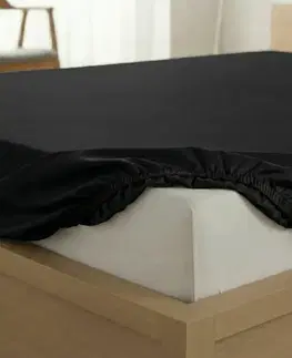 Kvalitex Saténové prostěradlo s gumou černá, 160 x 200 cm