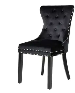 Estila Chesterfield jídelní židle Torino s černým sametovým potahem a stříbrnými nýty s vysokým prošívaným opěradlem 93 cm