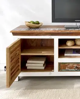 TV stolek IOKASTE Dekorhome