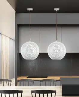 Závěsná stropní lampa 60W E27 prolamovaná bílá BENE