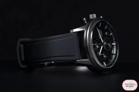 Seiko Quartz Titanium Chronograph SSB393P1