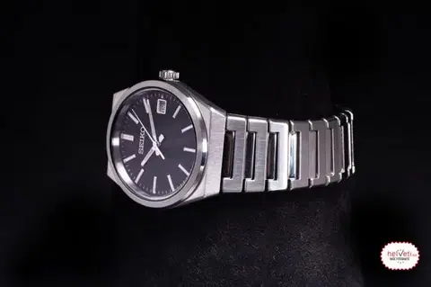 Seiko Quartz SUR557P1