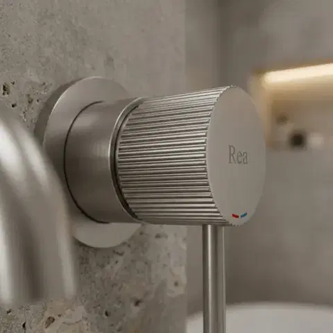 REA Podomítková vanová baterie  Lungo Stripe Brush nikl REA-B8054