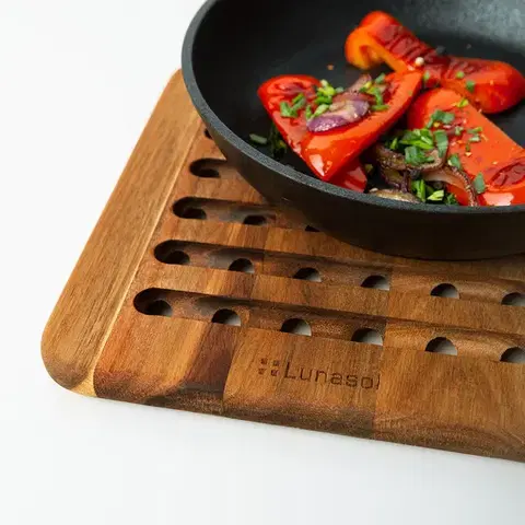 Podložka Akát 20 x 20 cm – FLOW Wooden - 593714