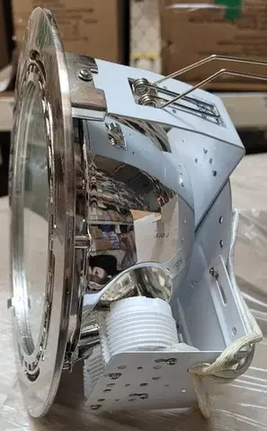 Saténová kulatá stropní lampa 2x18W 23cm DM-01