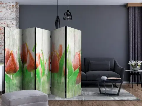 Paraván Red tulips on wood Dekorhome