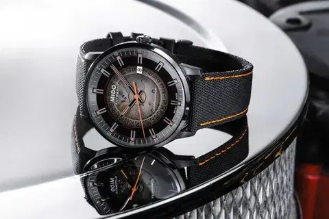 Mido Commander Gradient M021.407.37.411.00