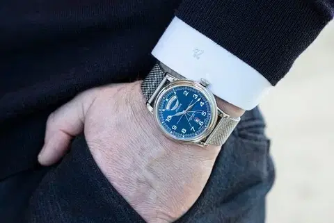 Aviator Douglas Day-Date 45 Automatic V.3.44.0.401.5