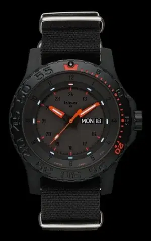 Traser P6600 Red Combat nato