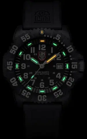 XS.Luminox 3051.F