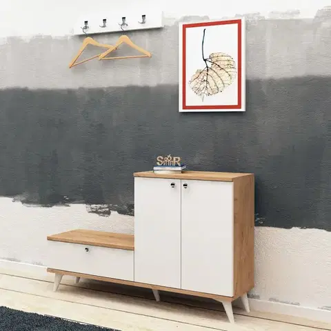 Předsíňová stěna Evva