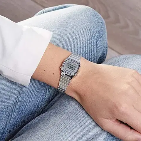 Casio Collection Vintage LA670WEA-7EF