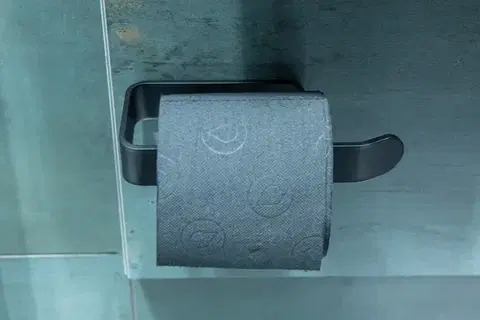 Držák toaletního papíru na nalepení, černý, AWD Interior 1799 AWD02091799