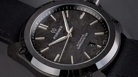 Formex Essence Leggera FortyOne Automatic Chronometer Forged Carbon Black Rubber 0331.4.6399.910