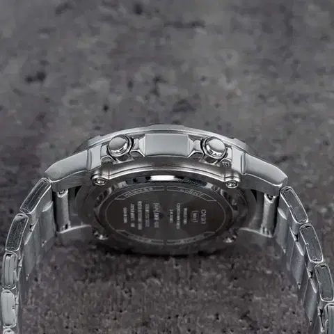 Casio AMW-870D-1AVDF