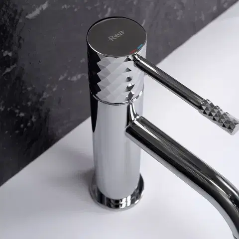 REA Umyvadlová baterie Lungo Diamond Chrome REA-B4635