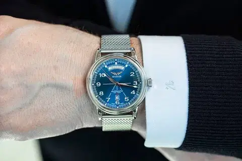 Aviator Douglas Day-Date 45 Automatic V.3.44.0.401.5