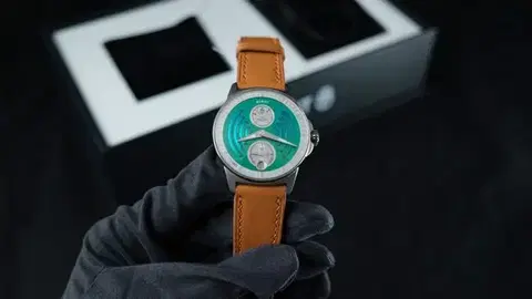 Robot Aerodynamic Titanium Green